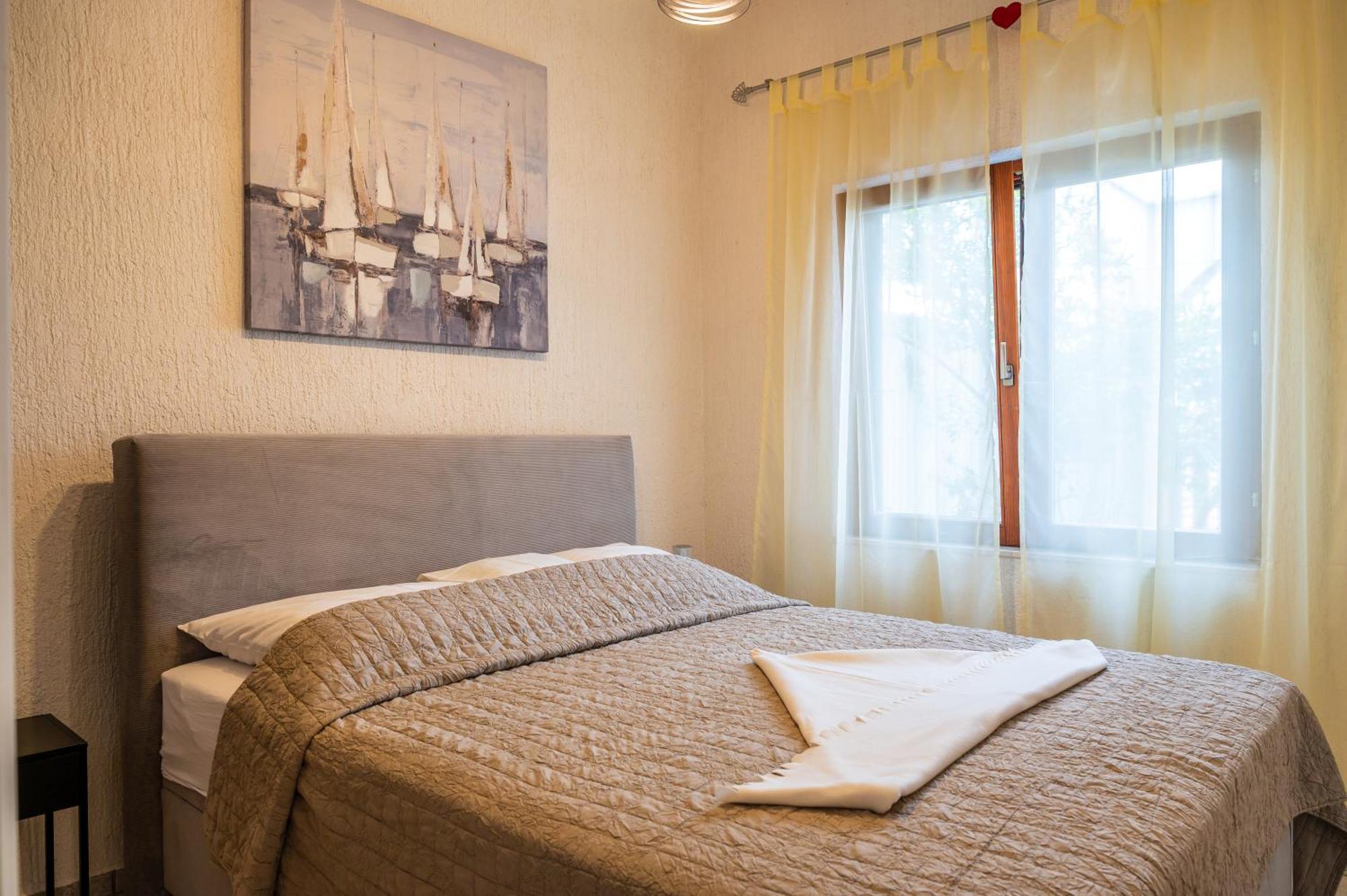 Villa I Karma Tisno Ngoại thất bức ảnh